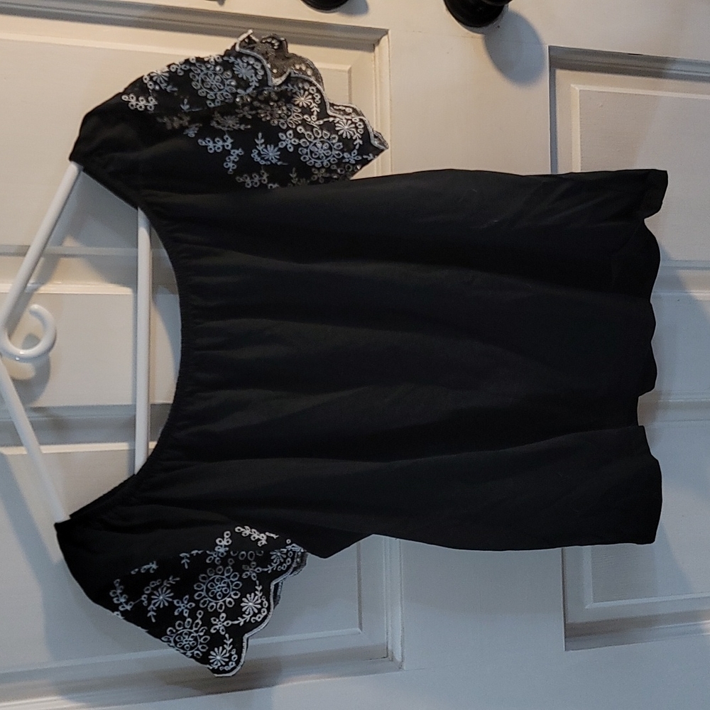 Black peasant blouse with white accents